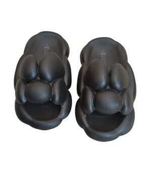 Black Cloud Slides Pillow Slides Comfort Sandals Unisex Slippers Size 9/10 Puffy